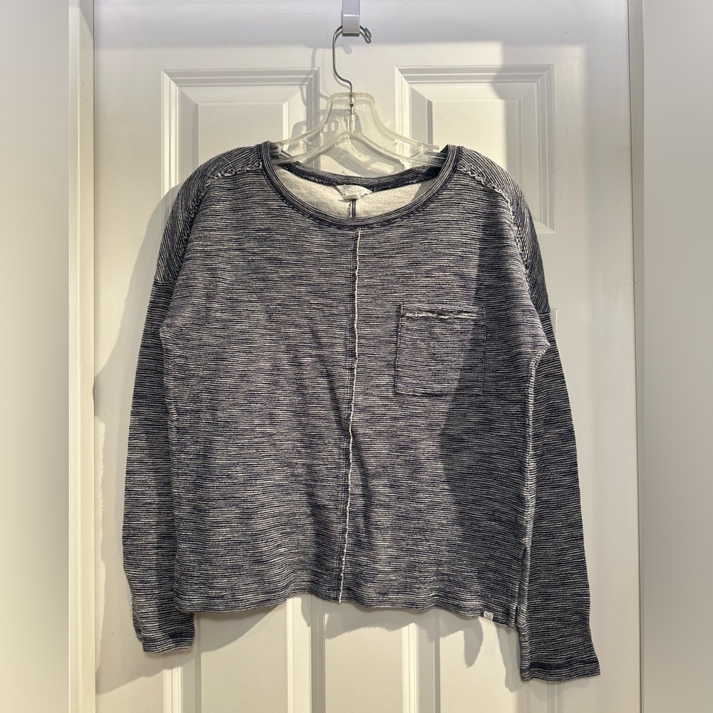 Size small women’s Caslon long sleeve shirt navy and white striped